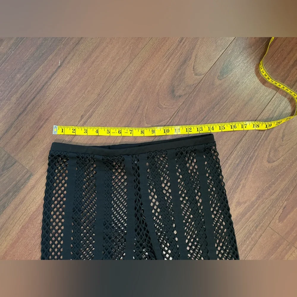 Fashion Nova net leggings with strips black size medium - Picture 3 of 4